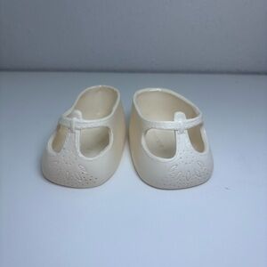 Vintage Cabbage Patch Kids Mary Jane T-Strap Shoes White Vintage 1980s Hong Kong